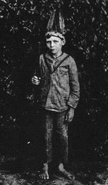 Роберту 8 лет, 1914 г.